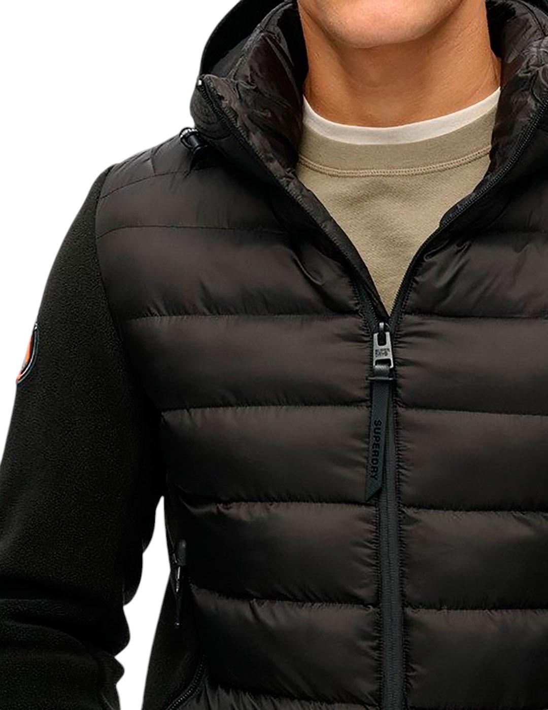 Chaqueta Superdry negra de entretiempo