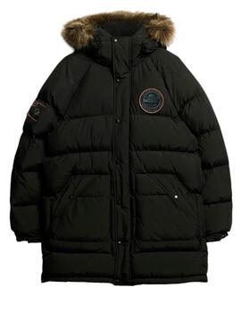 Parka Superdry negra con parches