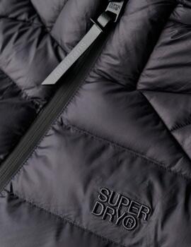 Chaqueta Superdry negra con mangas sudadera